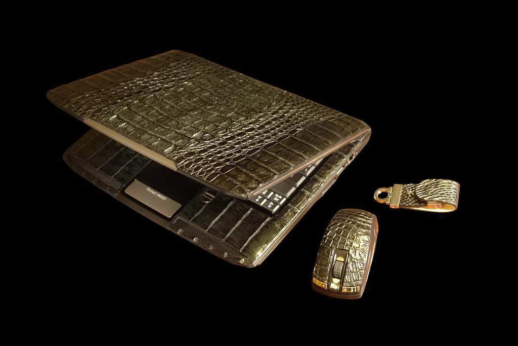 Laptop MJ Ferrari Gold Diamond 777 Leather Limited Edition - Crocodile Skin (Notebook, Mouse, USB Flash Drive)